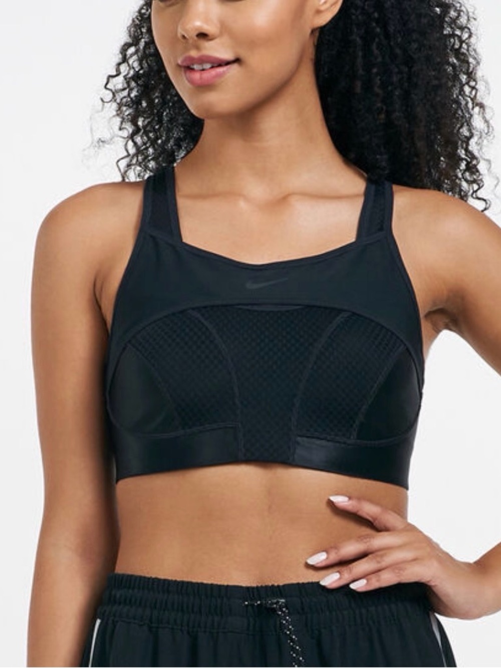 Nike Women's Alpha UltraBreathe
Sports Bra Black Size Medium